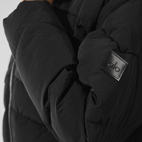 Alo Yoga Black Women's Glacier Puffer - Picture 8 of 8